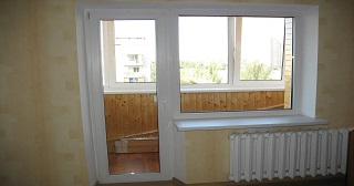 Ремонт балконной двери Бугульма, цена от 975 руб.